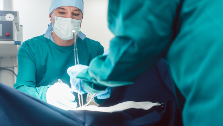 Inovație în medicină: Un pacient cu cancer a beneficiat de o intervenție chirurgicală realizată de un specialist aflat la aproape 11.000 km distanță 1 premiera medicala un bolnav de cancer a fost operat de un chirurg de la o distanta de aproape 11 000 km 6854de4956beb