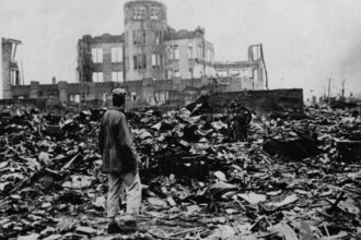protestam cu mare furie supravietuitorii bombelor atomice de la hiroshima si nagasaki il critica pe trump pentru comparatia cu iranul 685d0f37c79c8