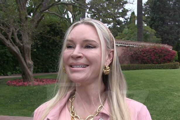 queen of versailles jackie siegel backs kristin chenoweth over national anthem slander 685b24de2b219
