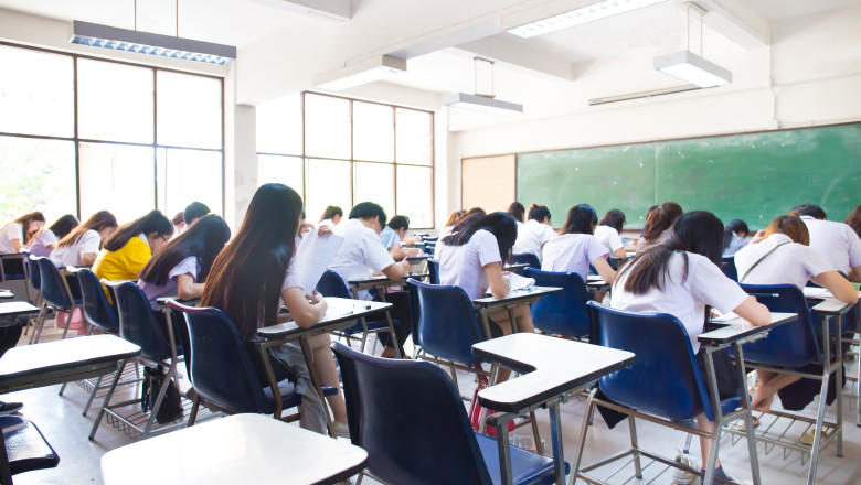 Rata de promovare la examenul de BAC la Limba și literatura română a atins impresionanta cifră de 98,71%, însă 25 de candidați au fost excluși pentru tentativă de fraudă 1 rata de participare la bac proba scrisa de limba si literatura romana a fost de 9871 25 de candidati eliminati pentru frauda 68484f8449d58