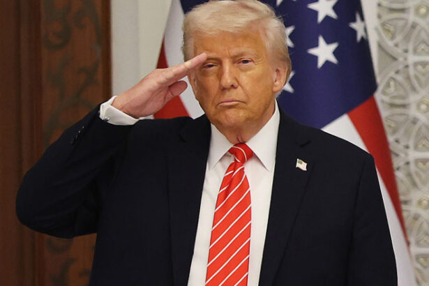 reactia lui trump dupa ce ayatollahul khamenei a spus ca nu se va preda niciodata in fata israelului ii urez succes 6852ed3ca42a2