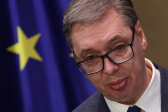 schimbare radicala de abordare la belgrad presedintele pro rus merge in prima vizita oficiala in ucraina 68493047a7072