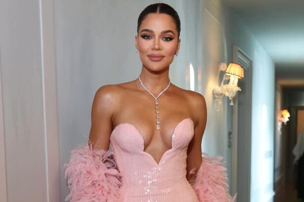 scott disick drops flirty comment on khloe kardashians sexy look for bezos sanchez wedding 68606e5c88bf4