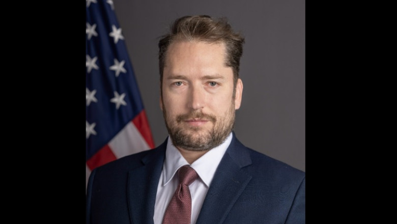 Secretarul de stat ce a desființat agenția de combatere a propagandei Kremlinului este admirator al lui Putin și căsătorit cu o rusoaică 1 secretarul de stat care a inchis agentia de lupta contra propagandei kremlinului e fan putin si casatorit cu o rusoaica the telegraph 68411f719803d