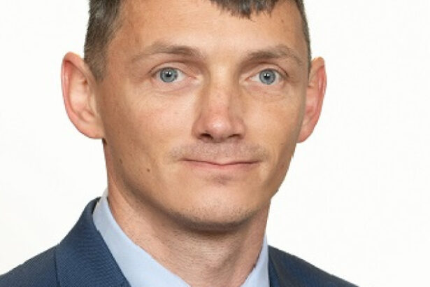 senatorul pot care si a falsificat cv ul si are doua dosare penale paul ciprian pintea a trecut la psd 684097c2b6cdd