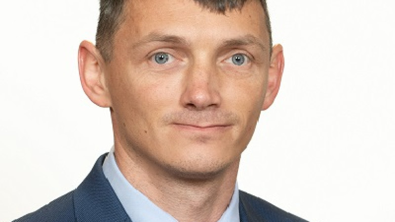 Senatorul Paul Ciprian Pintea, cu CV-ul falsificat și două dosare penale, se alătură PSD-ului 1 senatorul pot care si a falsificat cv ul si are doua dosare penale paul ciprian pintea a trecut la psd 684097c2b6cdd