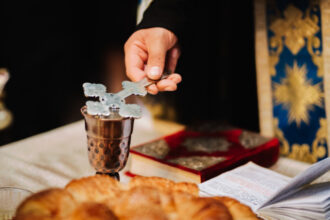 sfintii apostoli petru si pavel 2025 cele mai importante traditii si obiceiuri dupa incheierea postului 6860e23d2a7e1