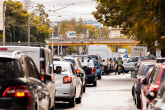 soferii care vor plati mai mult dupa eliminarea plafonarii rca si localitatile in care tarifele ar putea sa scada 6862a0f3dacbb