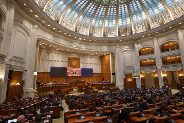 sorin grindeanu a fost votat presedinte al camerei deputatilor mircea abrudean preia sefia senatului 685a884a8a167