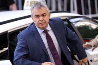 spanish pms former right hand man detained in corruption investigation 6862ab7814b16