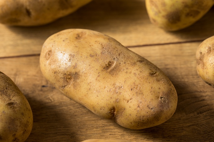 Locul perfect pentru depozitarea cartofilor: cum să-i menții proaspeți și să eviți încolțirea 1 spatiul ideal pentru a pastra cartofii asa nu vor mai incolti si se vor pastra proaspeti mai mult timp 684d576927cb1