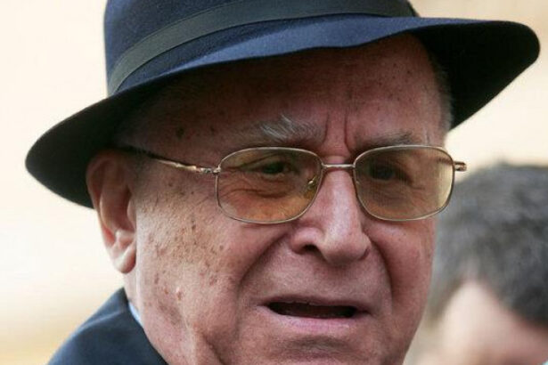 starea lui ion iliescu s a inrautatit anuntul medicilor de la spitalul sri 685cf1a821c16