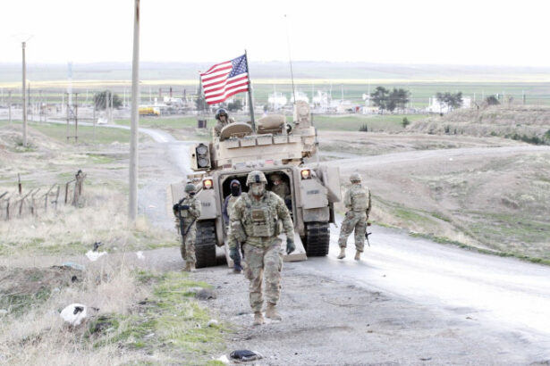 sua pregatesc o evacuare partiala a ambasadei lor din irak pe fondul riscurilor de securitate regionala reuters 6849ebc94c1d8