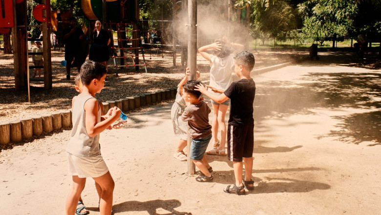 Sudul Europei, în fața unei călduri extreme: „Această temperatură este fără precedent”. Marea Mediterană a atins deja căldura specifică lunii august. 1 sudul europei afectat de un val de canicula aceasta caldura nu este normala apa meditarenei e deja la fel de calda ca in august 6862236991879