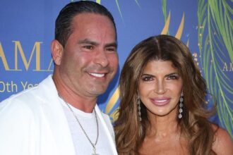 teresa giudice surfaces with husband luis ruelas as deported ex joe begs trump to reenter us 685eeb6212429