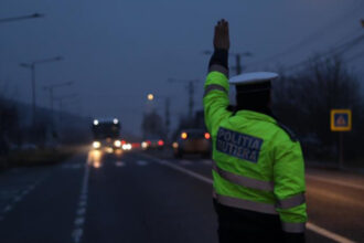 trafic complet blocat pe dn 1 intre sibiu si brasov in urma unui accident cu mai multe vehicule implicate 6845f9d29cdfb