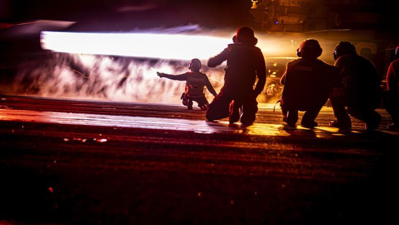 Trump consideră cu seriozitate posibilitatea unui atac american asupra Iranului, un portavion fiind deja desfășurat în zonă 1 trump ia in calcul la modul serios atacarea iranului de catre sua un portavion american a fost deja trimis in regiune 6851cf76c3e58