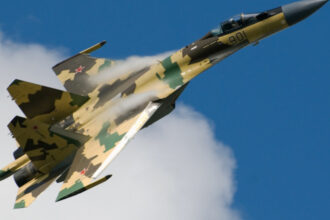 ucraina a anuntat ca a doborat un avion de lupta multirol su 35 al rusiei 6844192bc54d9