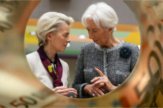 ue vrea sa reintroduca o procedura bancara care a provocat criza financiara din 2008 avertismentul bancii centrale europene 68523b334e80f