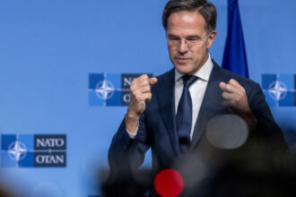 un doge in nato mark rutte elimina zeci de locuri de munca si doua divizii de la sediul aliantei militare din bruxelles 6853dd7667f00