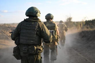 un inalt oficial rus a dezvaluit din greseala ca moscova se confrunta cu pierderi masive de trupe in ucraina ce estimari a facut el 6853f9985ed13