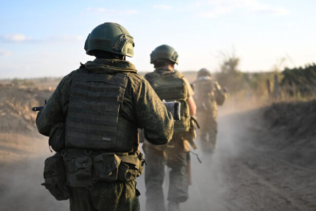 un inalt oficial rus a dezvaluit din greseala ca moscova se confrunta cu pierderi masive de trupe in ucraina ce estimari a facut el 6853f9985ed13