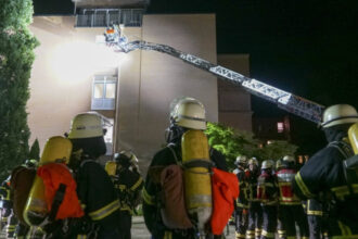 un pacient de 72 de ani a fost arestat dupa un incendiu la un spital din hamburg 683d506c9ed66