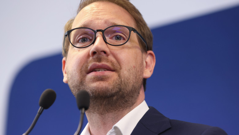 USR a aprobat echipa de miniștri. Fritz: Suntem gata să ne luăm angajamentul acesta 1 usr a votat lista de ministri fritz suntem pregatiti sa ne asumam aceasta responsabilitate 6856b875daaf5