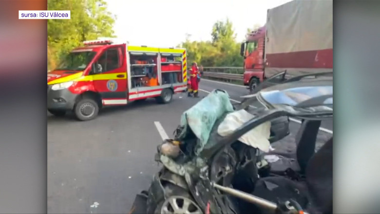 Coliziune devastatoare pe DN7 în Vâlcea: un TIR și o mașină s-au întâlnit fatal, bilanț tragic cu o victimă decedată și un rănit. 1 video accident grav intre un tir si o masina pe dn7 in valcea o persoana a murit si o alta a fost ranita 6862316564f73