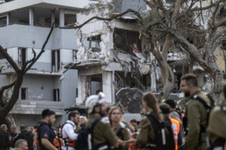 video andrei tarnea despre romanii blocati in israel si iran sunt in relativa siguranta se incearca organizarea unor evacuari terestre 6850eac379c5c