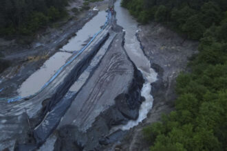 video apa sarata de la praid ajunge in arad oamenii din unele localitati ale judetului mures raman fara apa 68511250aebf7