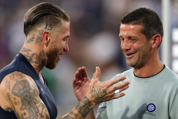 video cristi chivu a debutat cu remiza pe banca celor de la inter milano 1 1 cu monterrey in cupa mondiala a cluburilor 6852a5ee63b88