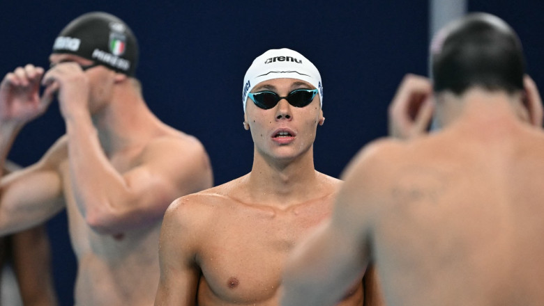 video david popovici s a intors in romania dupa performanta de la campionatul european am colectia completa 68613a219568d