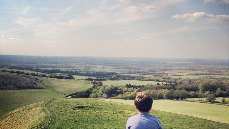 Numai 20% dintre copiii de la sate se bucură cu adevărat de viață. Inspirația lui Alexandru, puștiul de 13 ani care nu își abandonează visurile 1 video doar doi din 10 copii de la tara se simt fericiti povestea lui alexandru baiatul de 13 ani care nu vrea sa renunte la visul sau 684119cf68c68