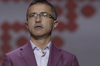 video dragos benea il critica pe sorin grindeanu pentru intrarea la guvernare nu a prezentat planul fiscal stim ca nu stim in ce intram 6856d6ed683ed