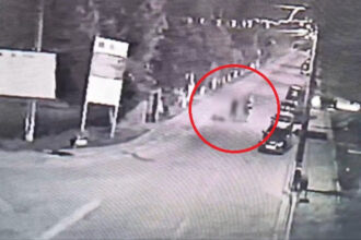 video filmul crimei de la majorat de la ce a pornit conflictul in care un tanar din galati a fost ucis in bataie in mijlocul strazii 68483df4671a7