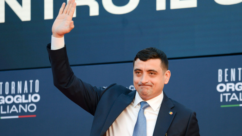 George Simion în dialog cu presa din Franța: „Alegerile nu sunt o înfrângere. Suveraniștii am fost singura voce împotriva tuturor” 1 video george simion interviu in franta nu am pierdut alegerile noi suveranistii am fost singuri impotriva tuturor 6847b2128a5f4