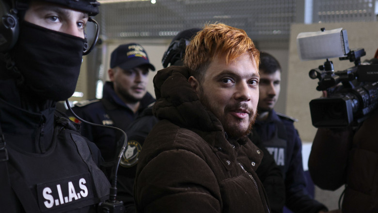 Infractorul francez prins în România: de ce riscurile îl țin departe de tribunal și cum va avea loc audierea sa 1 video infractorul francez capturat in romania este considerat prea periculos pentru a fi dus la tribunal cum va fi audiat 68413b8f1231e