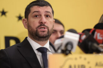 video liderul aur marius lulea critica declaratiile lui nicusor dan privind cheltuielile pentru aparare probabil sta prost cu matematica 6840435e0a594