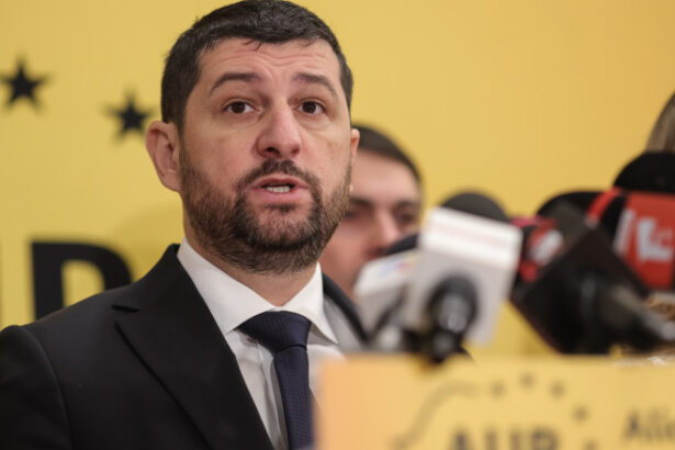 video liderul aur marius lulea critica declaratiile lui nicusor dan privind cheltuielile pentru aparare probabil sta prost cu matematica 6840435e0a594