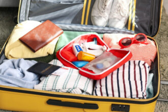 video lista medicamentelor interzise in vacanta sfaturile specialistilor pentru romani 6853b9632cea4