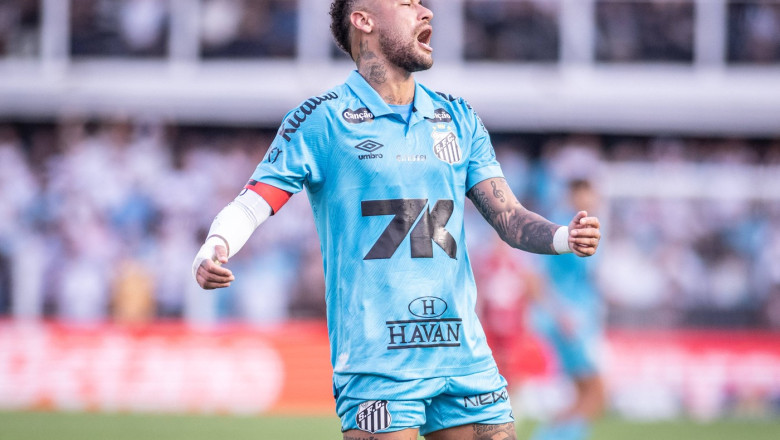 Neymar a marcat cu mâna, amintind de celebra reușită a lui Maradona. Ce s-a întâmplat cu starul brazilian? 1 video neymar a dat un gol cu mana precum maradona pe vremuri ce a patit brazilianul 683e8d136f325