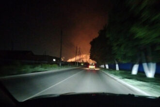 video o fabrica de azot aflata la 200 de kilometri sud de moscova in flacari dupa un atac cu drona al ucrainei 6845601c69acb