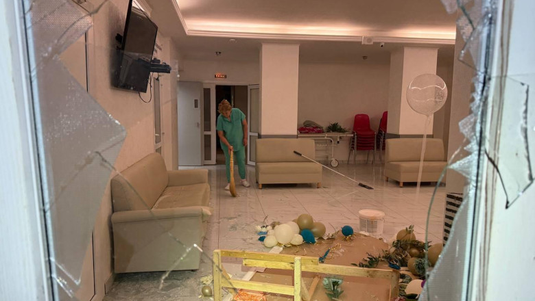 Rușii au atacat cu intensitate Kievul și Odesa: o maternitate, vizată de dronelor inamice 1 video rusii au bombardat masiv kievul si odesa o maternitate tinta dronelor rusesti 6847c9b241dd7