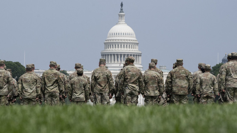 Trump își va celebra ziua de naștere în mijlocul unei parade militare atipice, cu proteste anunțate împotriva manifestației „autoritare” 1 video trump isi va serba ziua de nastere in timpul unei parade militare neobisnuite proteste anuntate impotriva manifestatiei autoritare 684d40e46556e