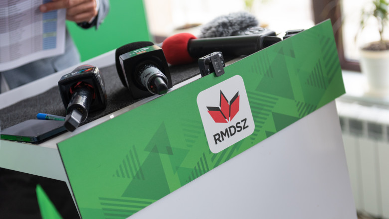 UDMR își menține poziția la putere. Kelemen Hunor avertizează: „România se confruntă cu cel mai ridicat deficit, de peste 9,3%, și cu datoria publică cea mai mare din întreaga regiune” 1 video udmr ramane la guvernare kelemen hunor romania are cel mai mare deficit de peste 93 si cea mai mare datorie publica din regiune 68584fa5a814b