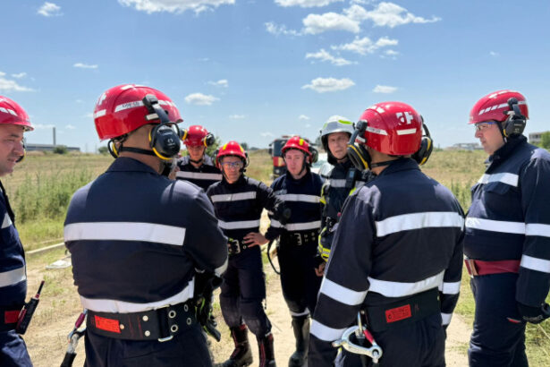 videofoto ziua a doua a exercitiului seism 2025 peste 20 000 de victime aproape 50 de localitati afectate in 23 de judete inclusiv capitala 68582571cb267