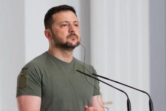 volodimir zelenski anunta o noua strategie impotriva atacurilor rusesti ucraina isi accelereaza productia de drone interceptoare 6856c35b5700a