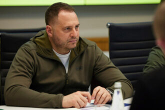 volodimir zelenski si a trimis seful de cabinet in sua pentru a negocia cu administratia trump temele discutate 683ed8fd4346e