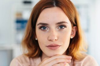 11 habits that instantly reveal someone was raised by extremely frugal parents 68705e4b22178